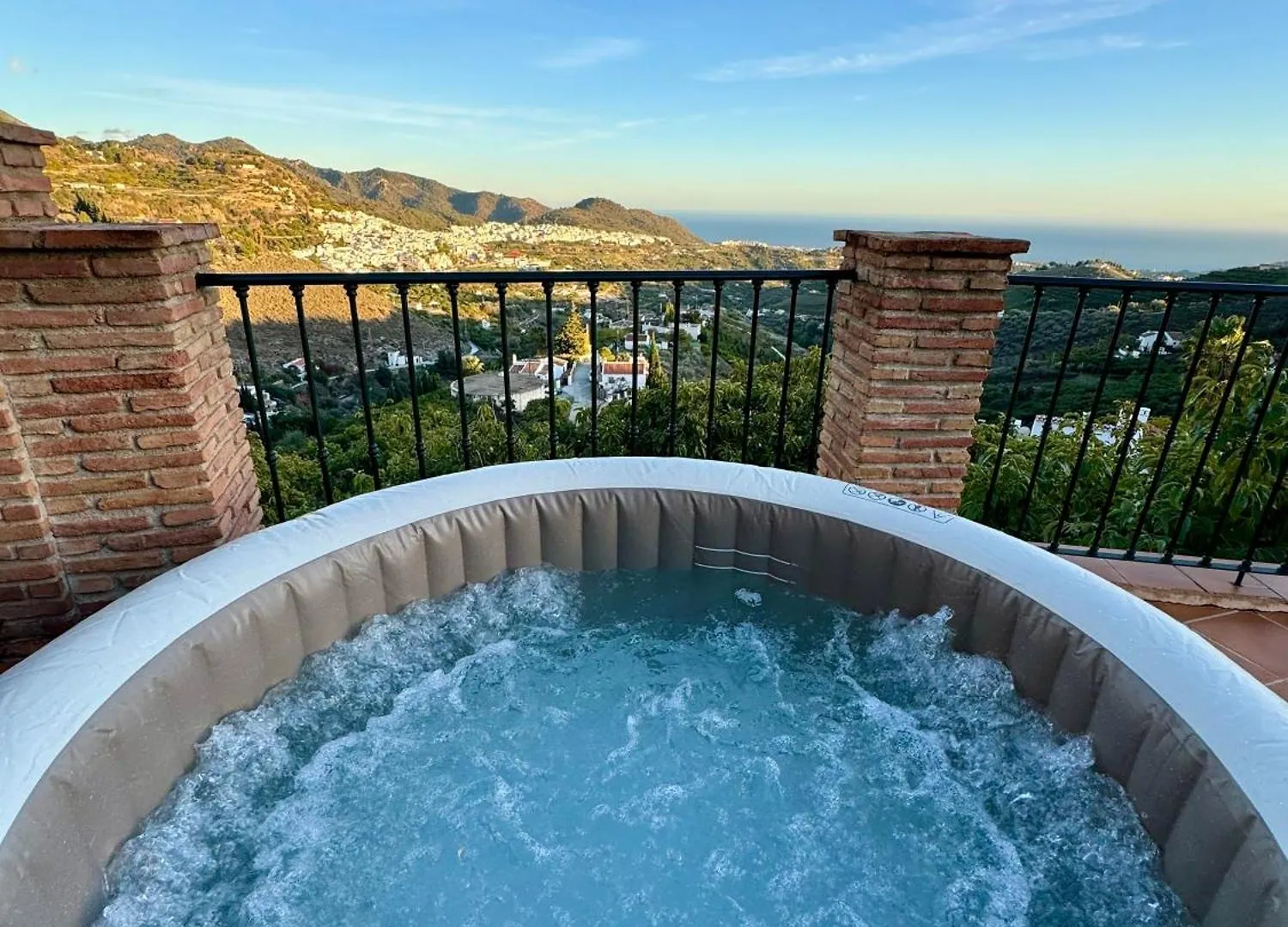 Villa En Frigiliana Con Piscina, Jacuzzi Y Espectaculares Vistas 0*,  España
